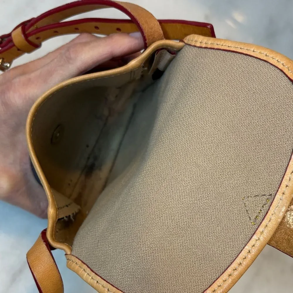 Dooney & Bourke Purse Handbag Pocketbook signature canvas mini Crossbody bag